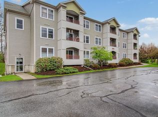 305 Lime Kiln Rd APT 100, South Burlington, VT 05403