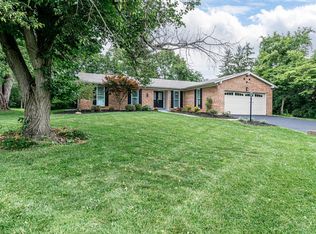7190 Fox Plum Dr, West Chester, OH 45069
