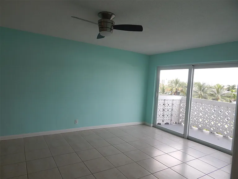 3220 Bayview Dr #314 — Photo 13