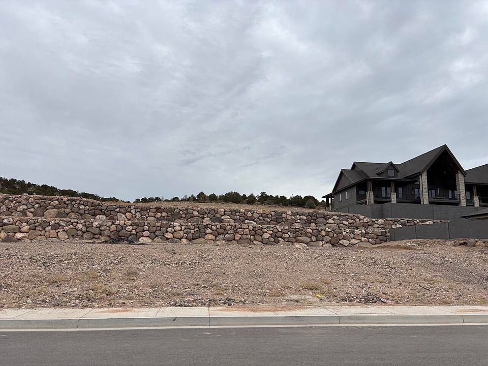 2nd image of 1745 S Mountain Ranch Rd