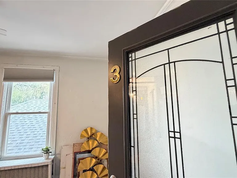 123 S Pennsylvania St #3 — Photo 2