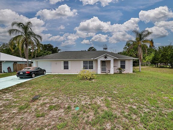 2nd image of 2104 India Palm Dr