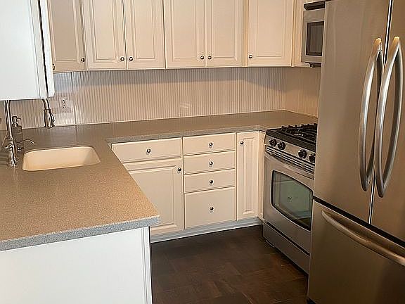 5th image of 32 Haviland Pl