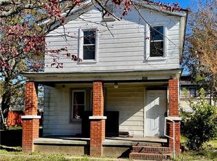 247 S 13th Ave, Hopewell, VA 23860