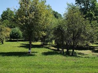 150 Founders Dr, Flat Rock, NC 28731