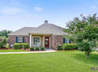 38255 Graystone Ave, Prairieville, LA 70769