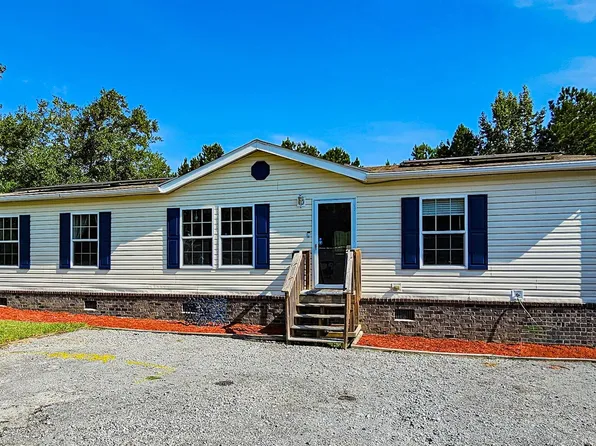 80 Indian Oaks Ln, Cottageville, SC 29435