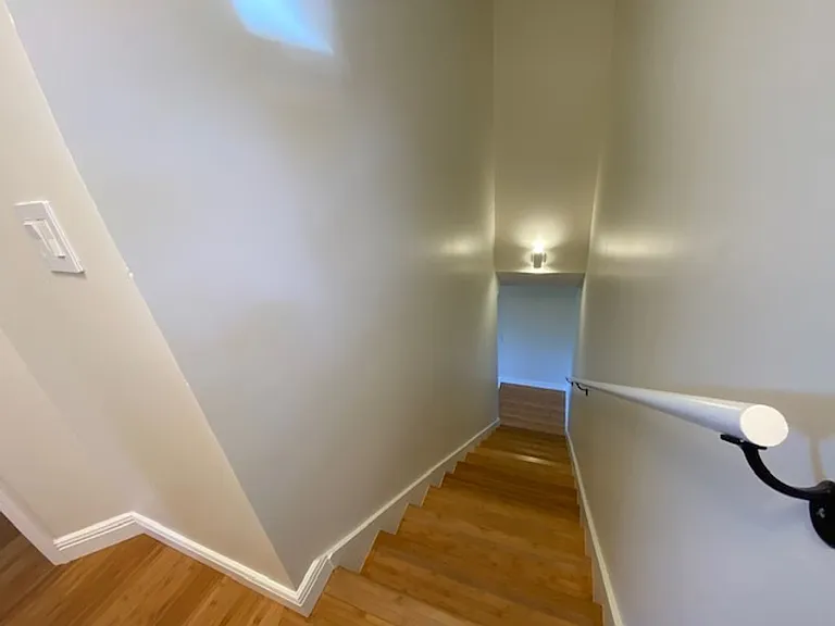 2121 David Ave — Photo 20
