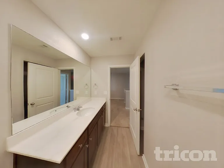 653 Gleaner Way — Photo 14