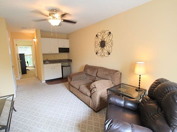 5th image of 1352 Bradley Dr #4B-2Ba