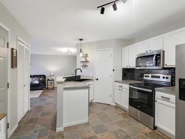 16105 71st St NE, Otsego, MN 55330