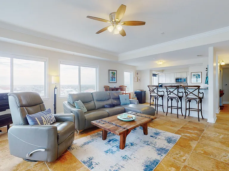 2801 Hill St #601 — Photo 41