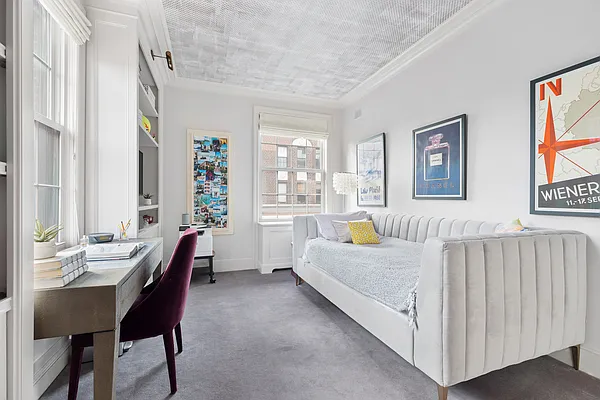 Sold by Compass | media 4