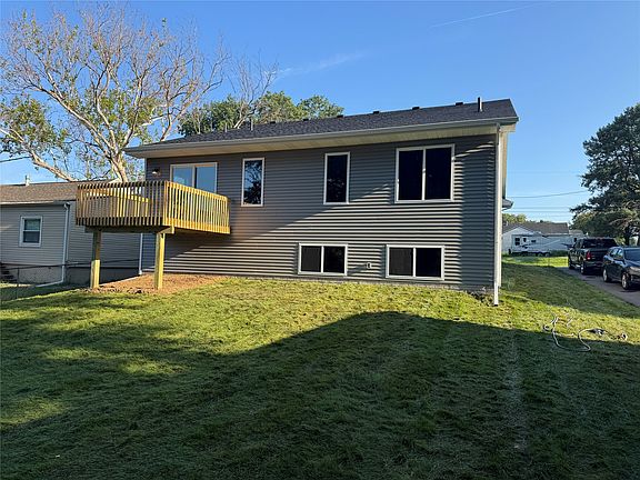 3rd image of 306 Herold Ave