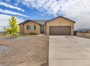 864 W Calle De Caballos, Pueblo West, CO 81007