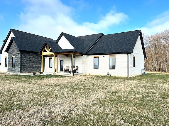 2nd image of 4505 E County Road 550 S