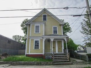 268 Washington St, Warwick, RI 02888