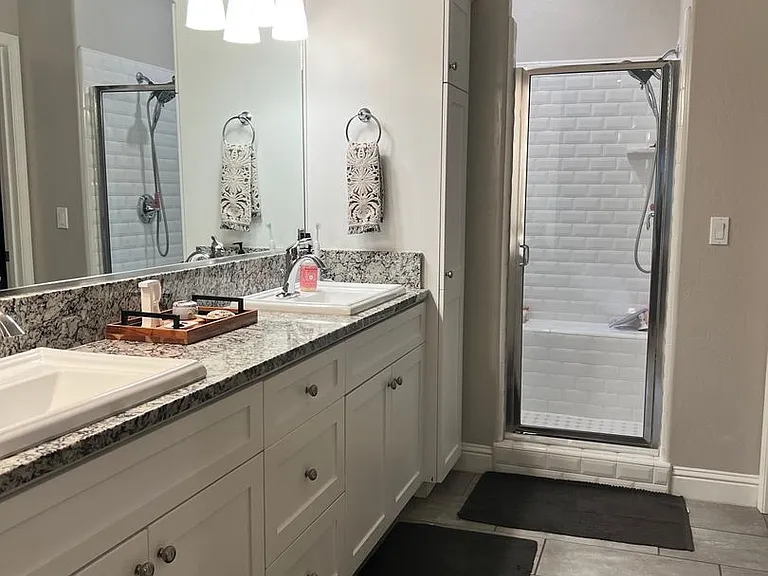 2137 La Vona Ave — Photo 15