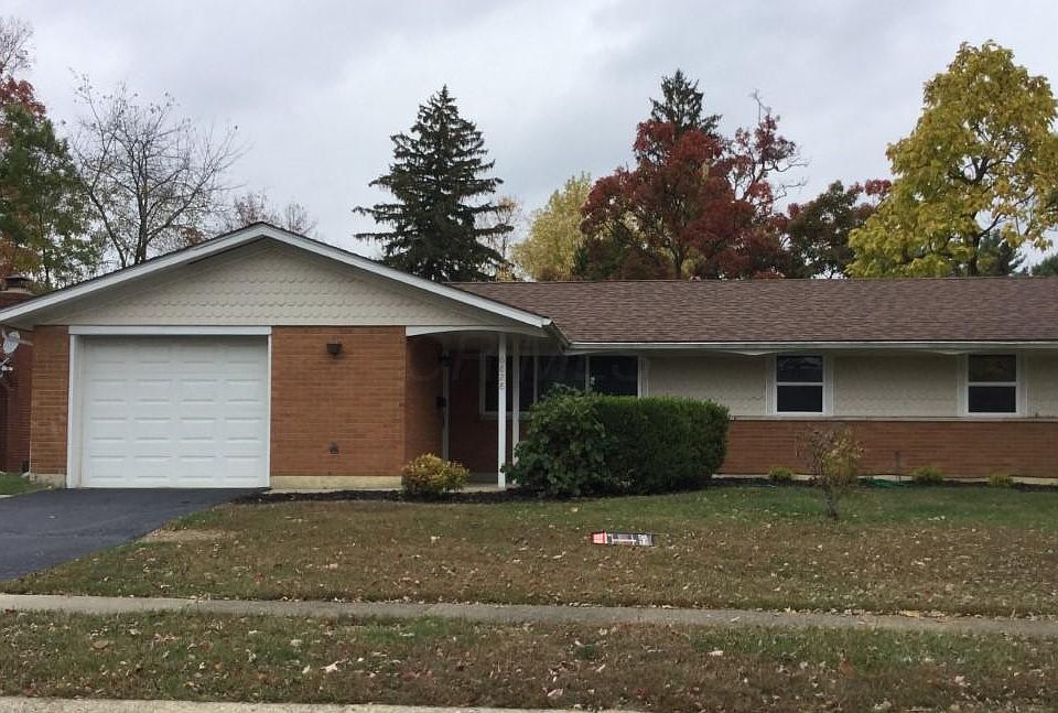1st image of 6828 Laird Ave