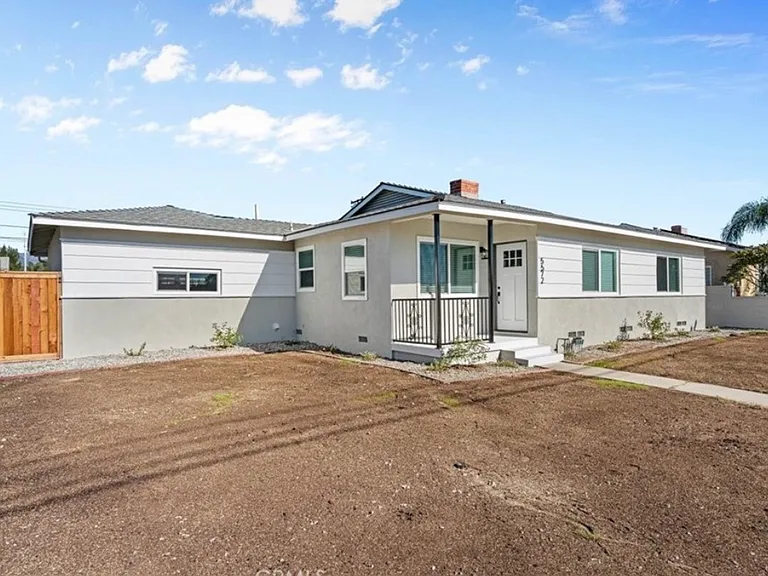 5572 San Bernardino St — Photo 1