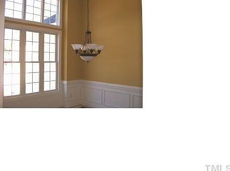 5th image of 4701 Mrs White Ln