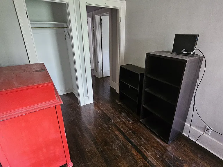 567 Hague St #567 — Photo 11