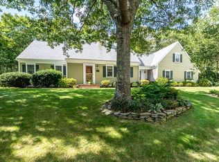 67 Spyglass Hill Rd, Cummaquid, MA 02637