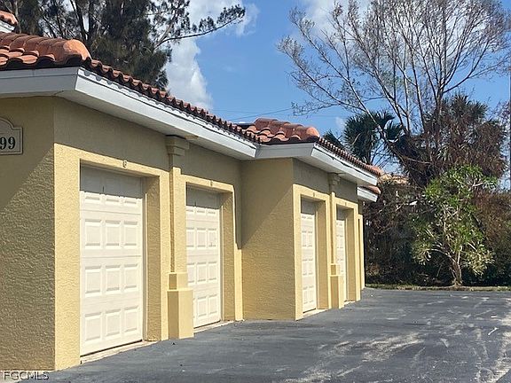 2nd image of 15999 Mandolin Bay Dr APT 205