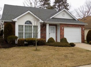 1584 Lacebark Rd, Toms River, NJ 08755