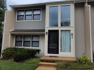 41 Viburnum Ln, Mount Laurel, NJ 08054