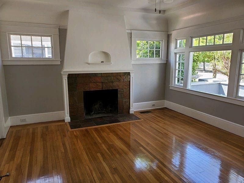 1st image of 426 Tuxedo South Ave