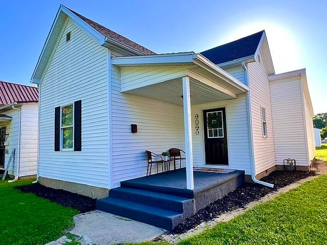 1st image of 2028 Indiana Ave