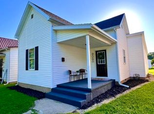 2028 Indiana Ave, Connersville, IN 47331