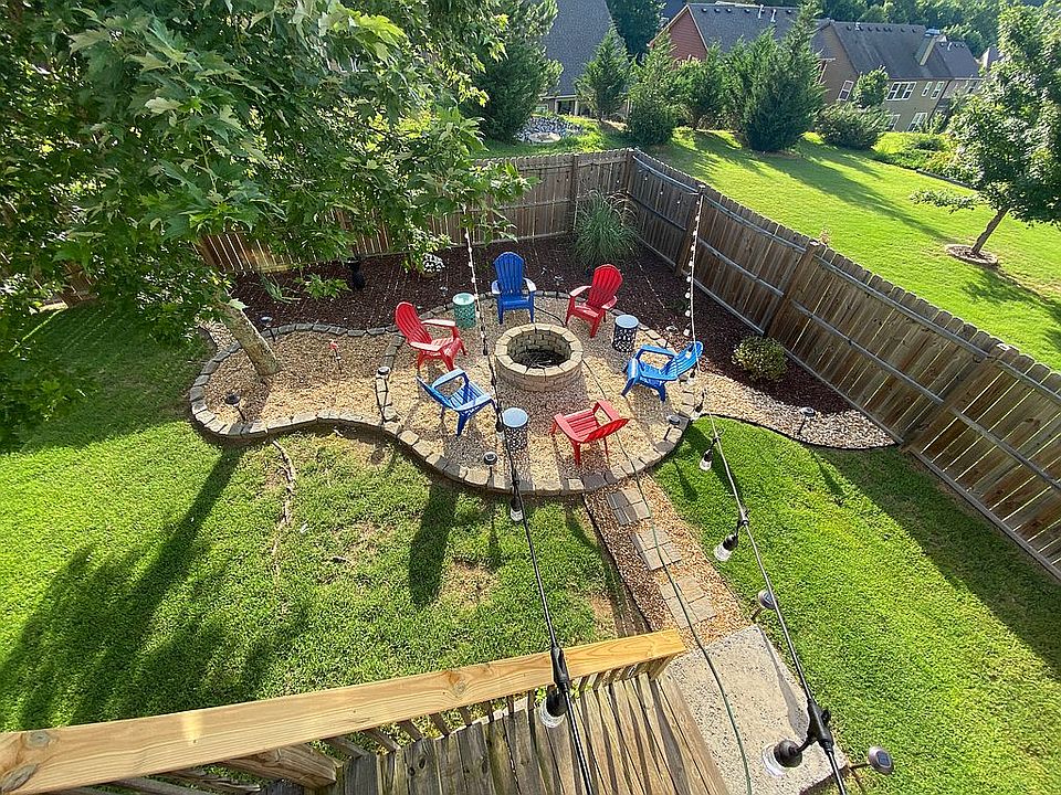 2nd image of 3845 Estates Path