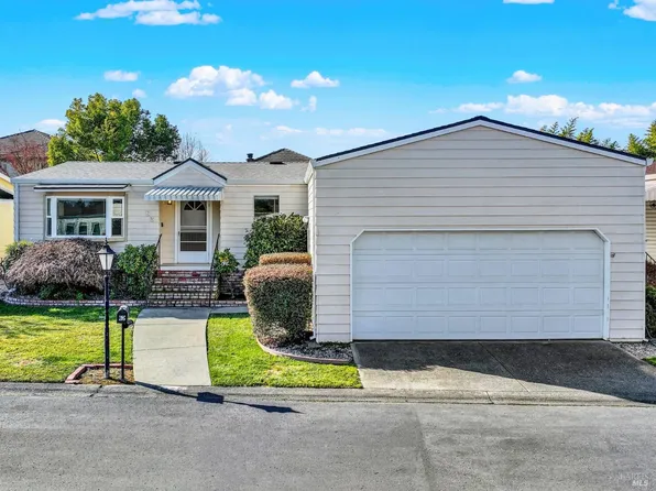 62 Falcon Crest Circle, Napa, CA 94558