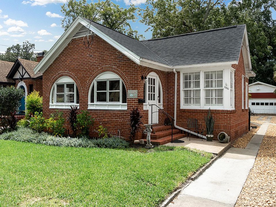 1st image of 1086 Ingleside Ave #1