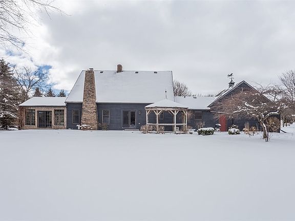 2nd image of 1396 Mourning Dove Ct