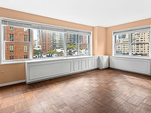 4th image of 130 E 63rd St APT 8E