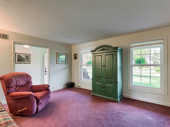 5th image of 3424 Woodlane Dr