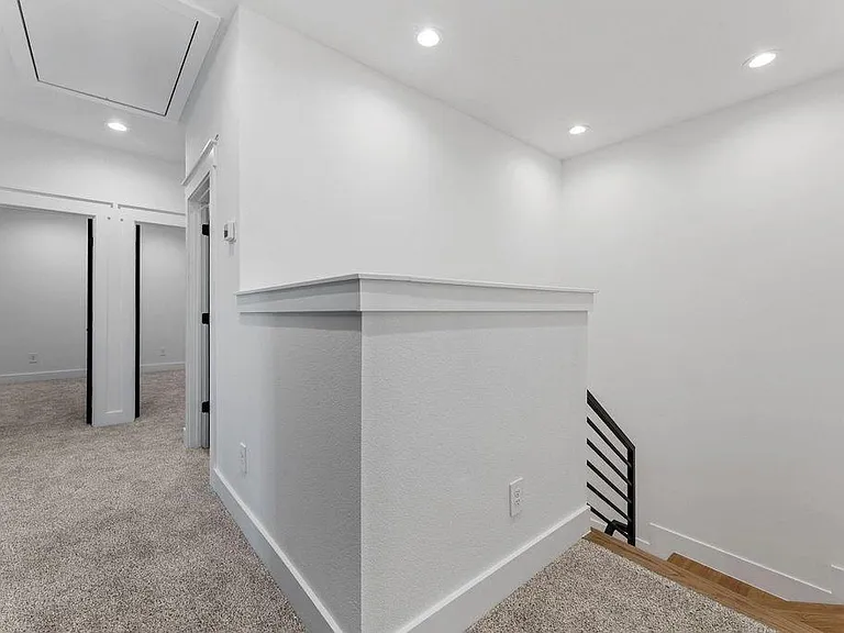 518 Clinton St #A — Photo 9
