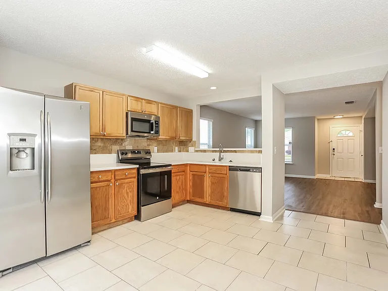 5736 Birds Nest Ln — Photo 9