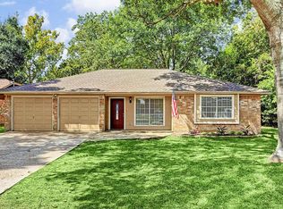 407 Peach St, Tomball, TX 77375