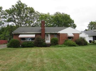 7599 Acacia Ave, Mentor, OH 44060