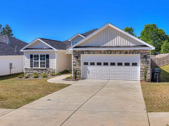 2nd image of 4870 Fairmont Dr