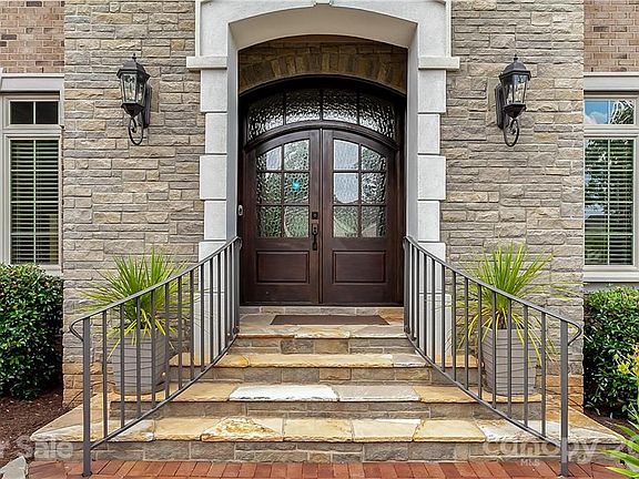 2nd image of 2495 Susie Brumley Pl #16