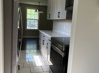 1620 A & B Lindsey Dr, Columbia, TN 38401