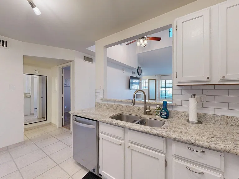 8625 E Belleview Pl #1104 — Photo 6