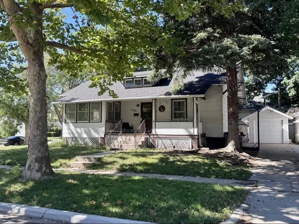 2100 8th Ave, Kearney, NE 68845