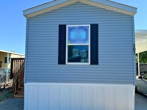 3rd image of 107 Village Cir #107