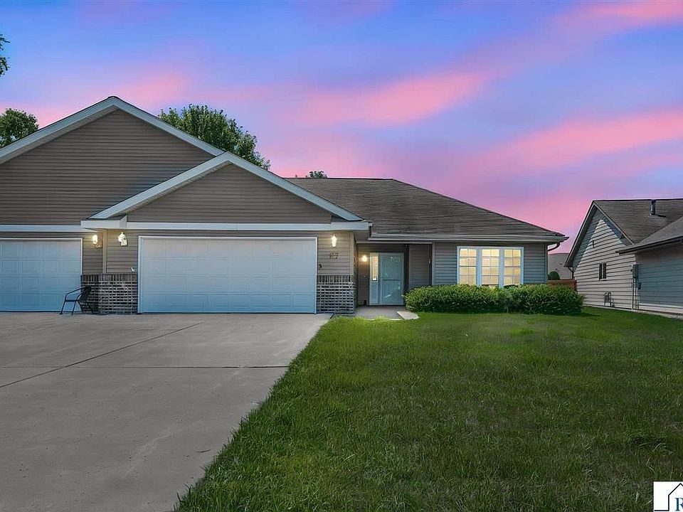 1st image of 117 Cardinal Dr
